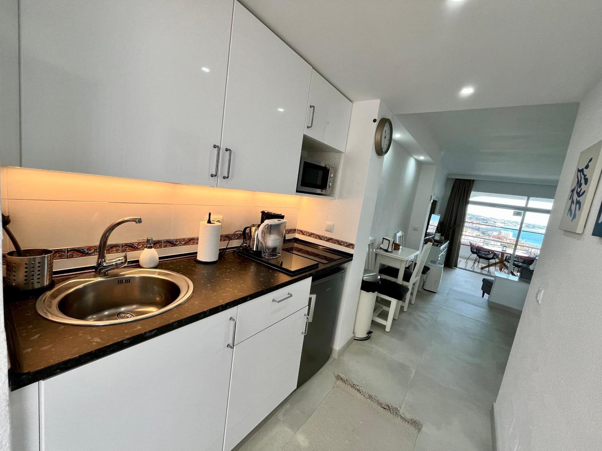 With Beautiful Views In Riviera Del Sol Apartamento Mijas