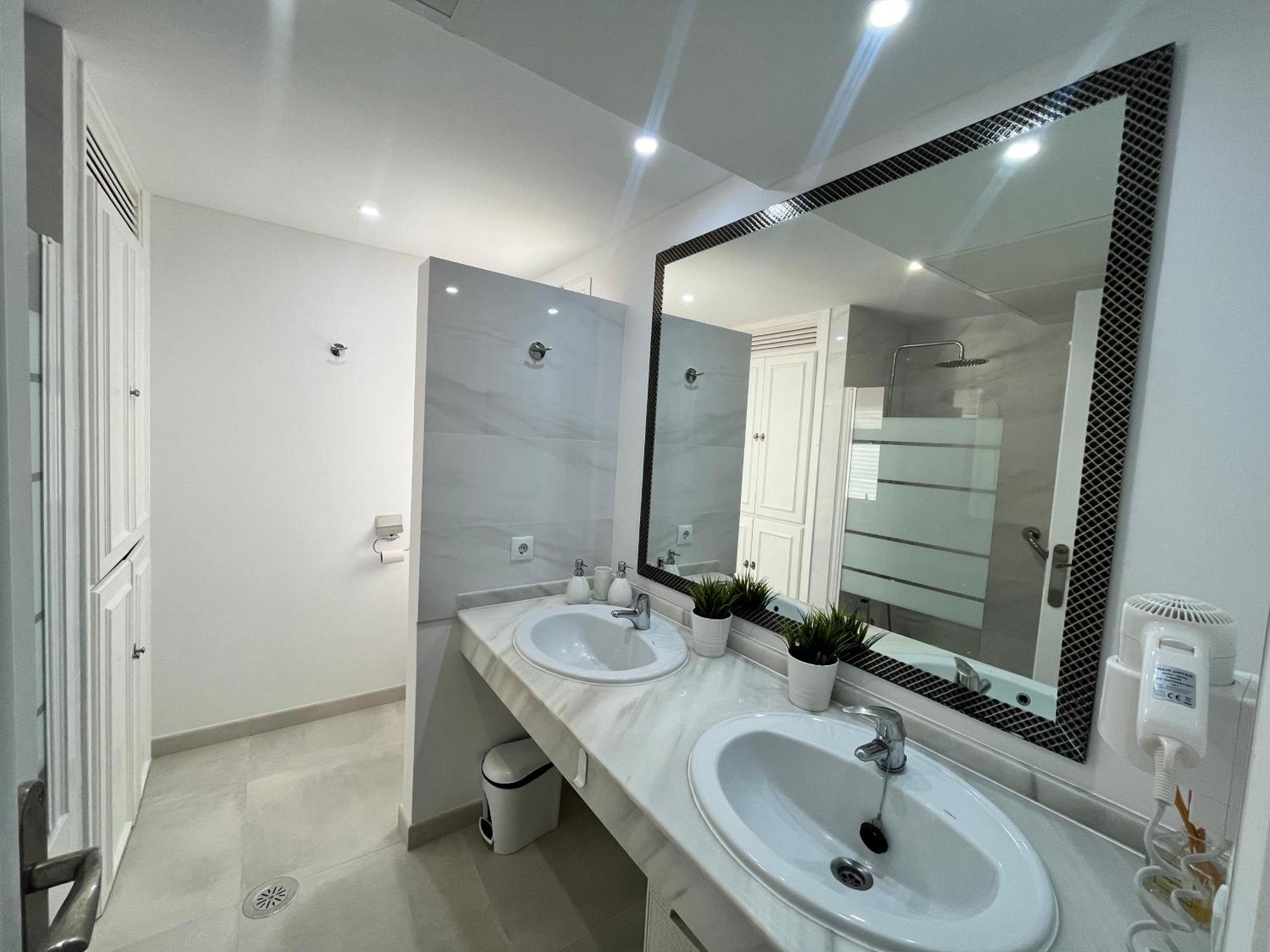 Apartamento With Beautiful Views In Riviera Del Sol