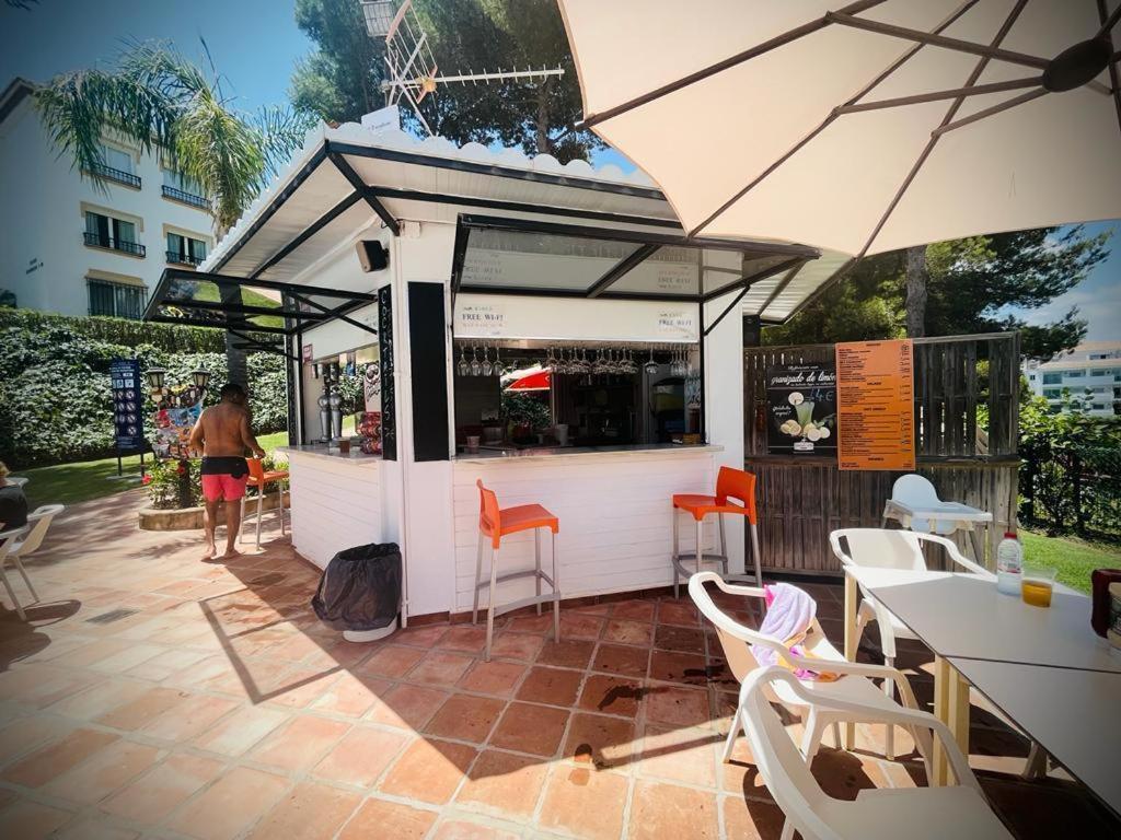 With Beautiful Views In Riviera Del Sol